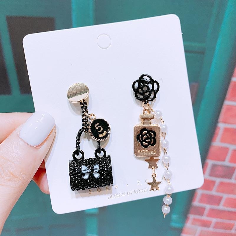 Asymmetrical small fragrance flower tassel earrings