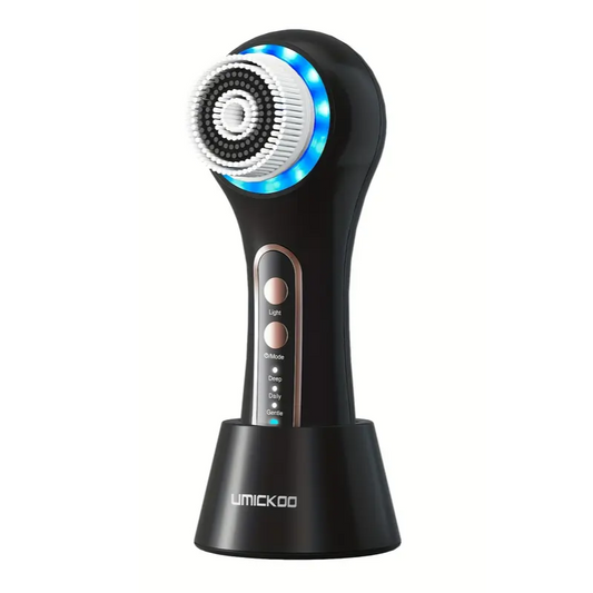Rechargeable face scrubber